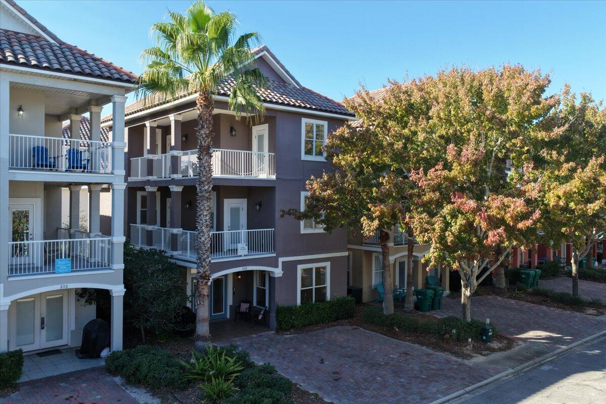 228 Kono Way Destin, FL 32541 - Photo 4 of 44 Balcony View