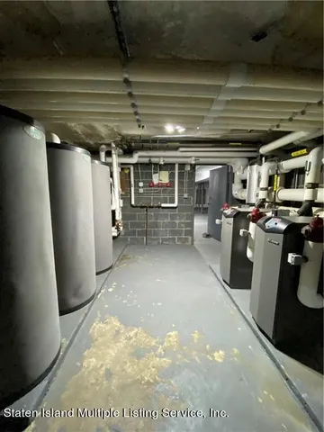 $10,700,000 | 646-662 Port Richmond Avenue | Port Richmond