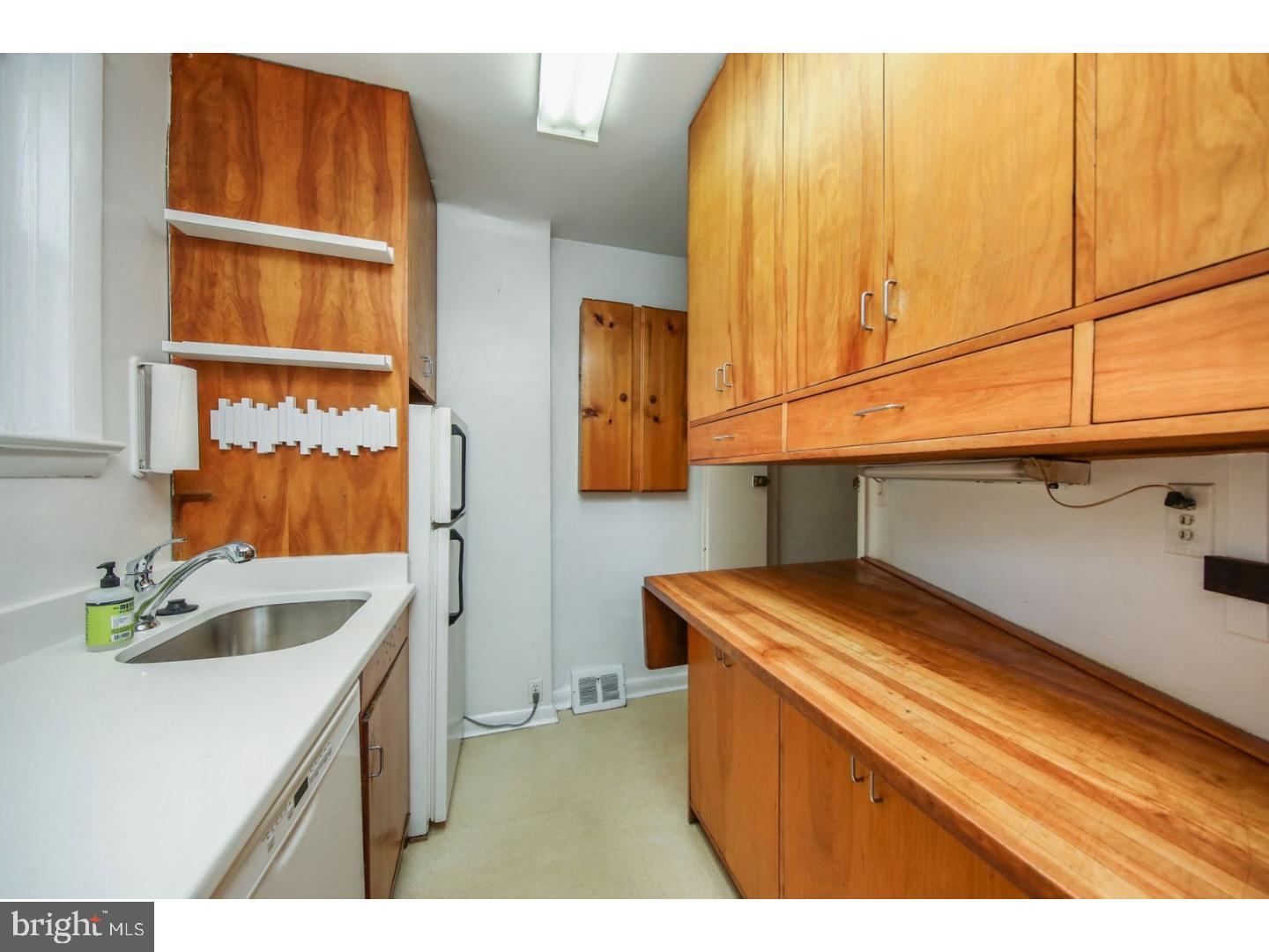 2004 Addison Street Philadelphia, PA 19146 - Photo 22 of 25 Kitchen