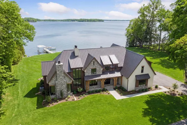 $8,000,000 | 4900 Meadville Street, Excelsior, MN 55331