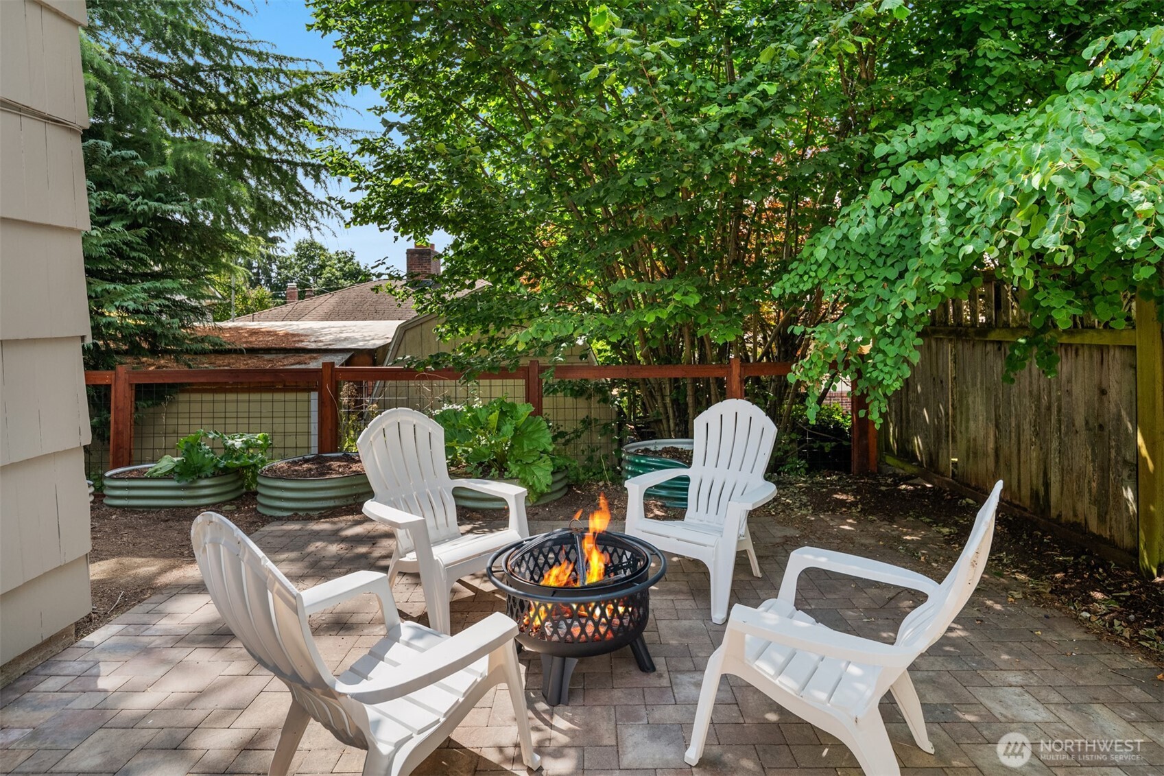 3435 Walnut Avenue Southwest Seattle, WA 98116 - Photo 30 of 36 Gallery Image 30
