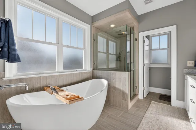 $1,950,000 | 600 South Monroe Street, Arlington, VA 22204