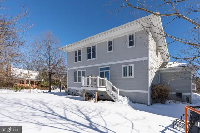 $1,950,000 | 600 South Monroe Street, Arlington, VA 22204