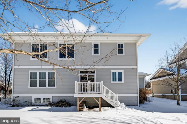 $1,950,000 | 600 South Monroe Street, Arlington, VA 22204