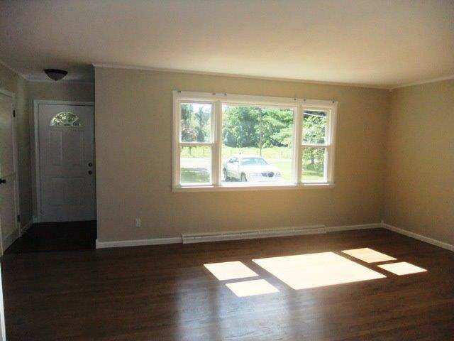 2448 South Packerton Road Warsaw, IN 46580 - Photo 3 of 25 Gallery Image 3