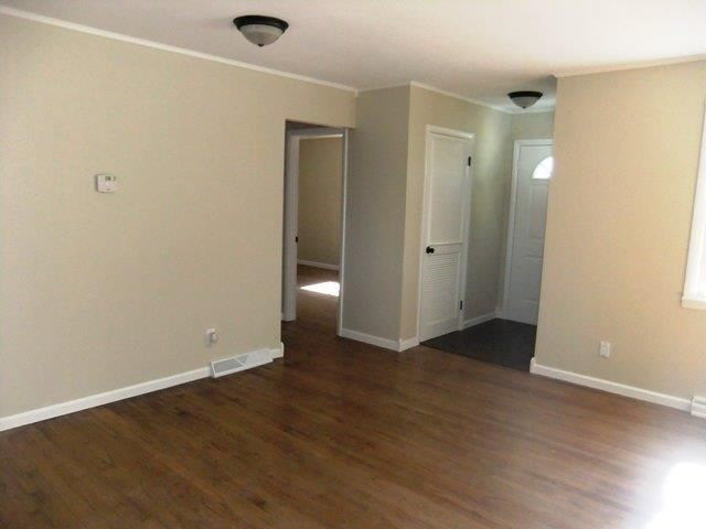 2448 South Packerton Road Warsaw, IN 46580 - Photo 7 of 25 Gallery Image 7