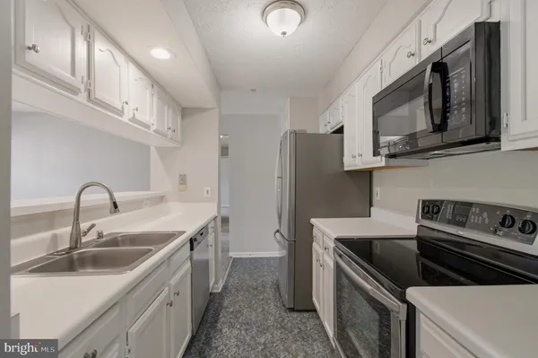 $2,400 | 662 Jupiter Hills Court, Unit 44H, Arnold, MD 21012