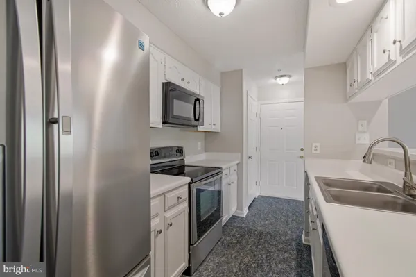 $2,400 | 662 Jupiter Hills Court, Unit 44H, Arnold, MD 21012