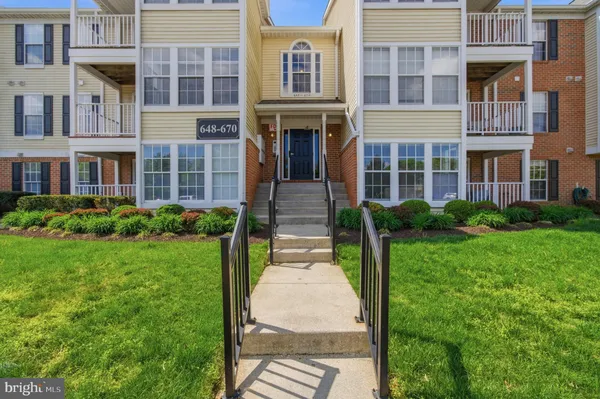 $2,400 | 662 Jupiter Hills Court, Unit 44H, Arnold, MD 21012