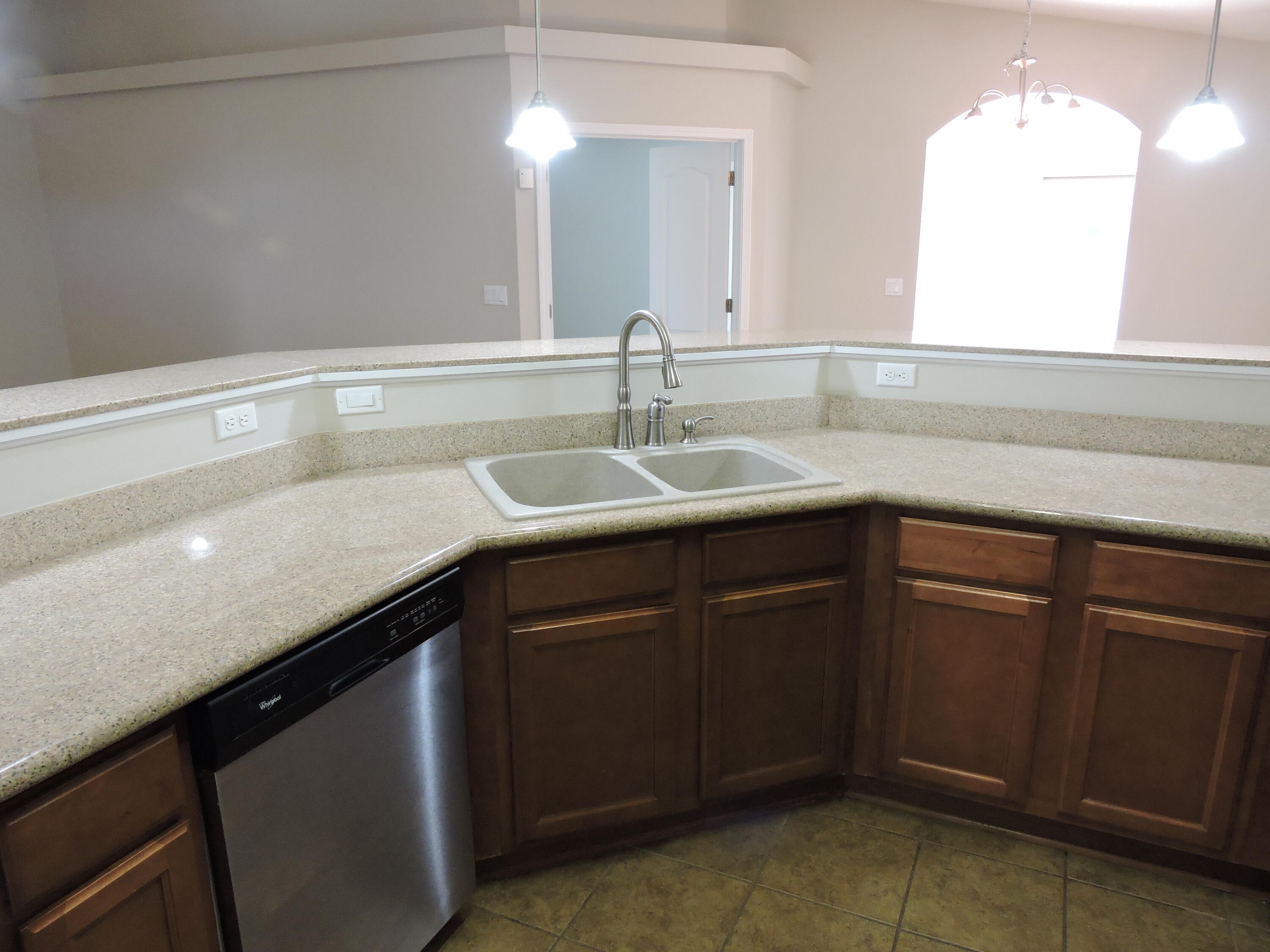 4642 Hermosa Road Crestview, FL 32539 - Photo 8 of 28 DSCN6707