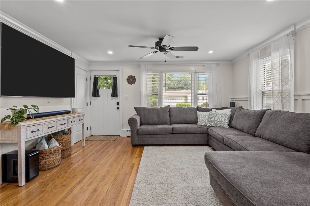 33 Fairhaven Road Cumberland, RI 02864 - Photo 2 of 36 Front door into living room