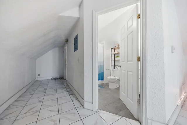 $354,900 | 821 Edmund Avenue West, St. Paul, MN 55104