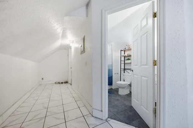 $354,900 | 821 Edmund Avenue West, St. Paul, MN 55104