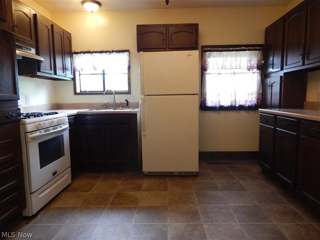 438 Co Rte 16/7 St. Marys, WV 26170 - Photo 15 of 26