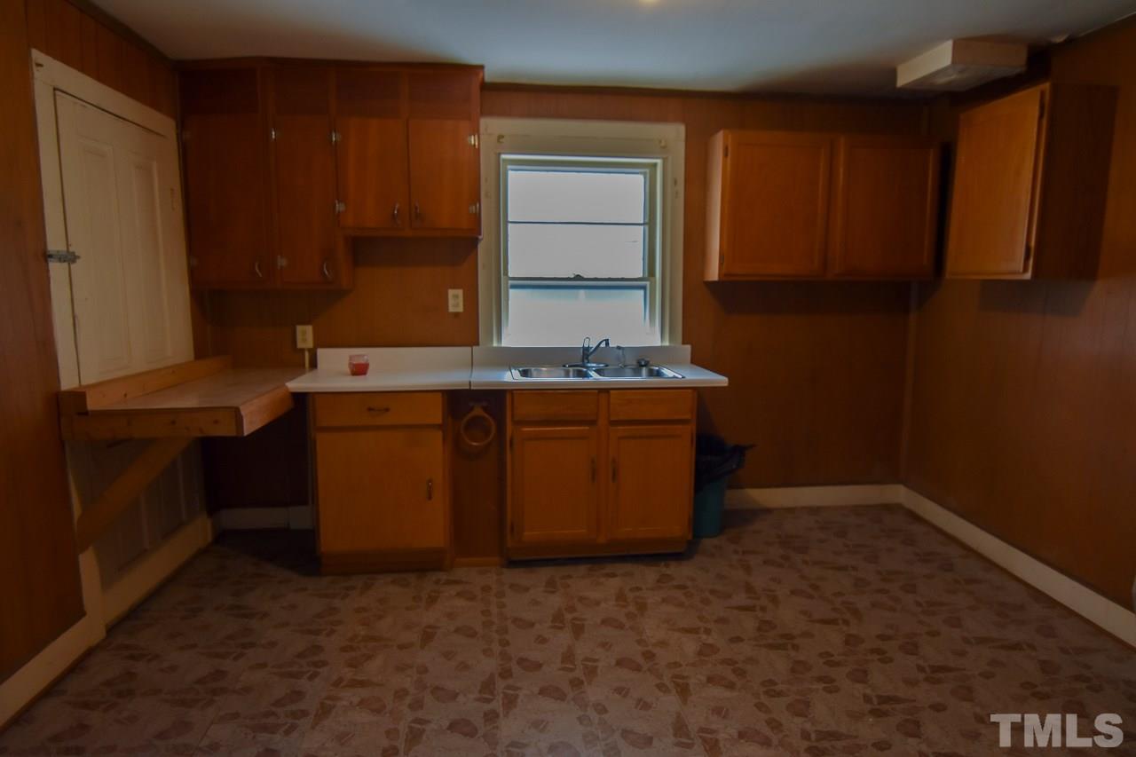 1421 North Main Street Roxboro, NC 27573 - Photo 10 of 14 Gallery Image 10