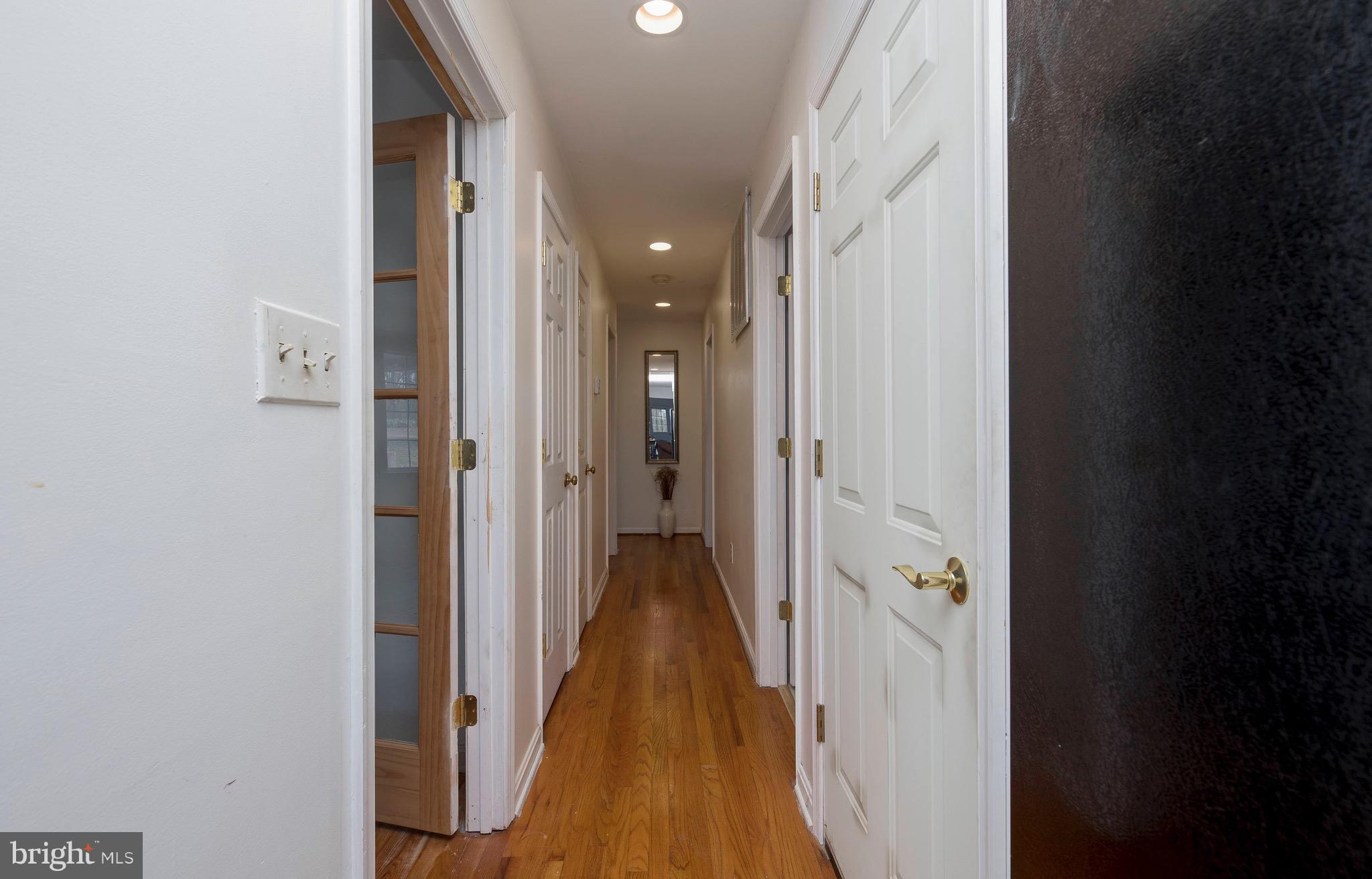 12605 Bristersburg Road Midland, VA 22728 - Photo 12 of 36 Hallway to Bedrooms