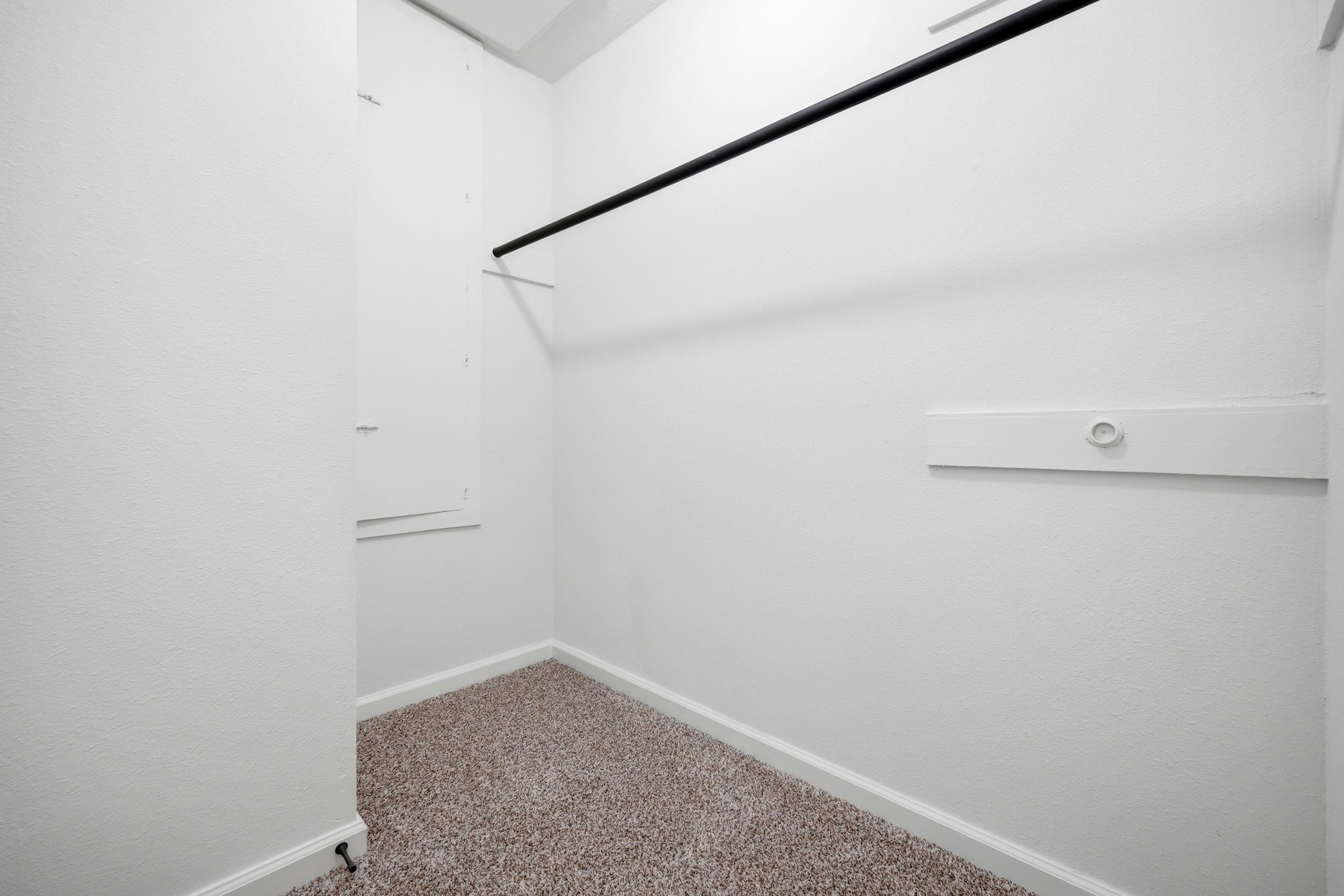 4907 Ripple Creek Drive Baytown, TX 77521 - Photo 34 of 45 Primary Closet