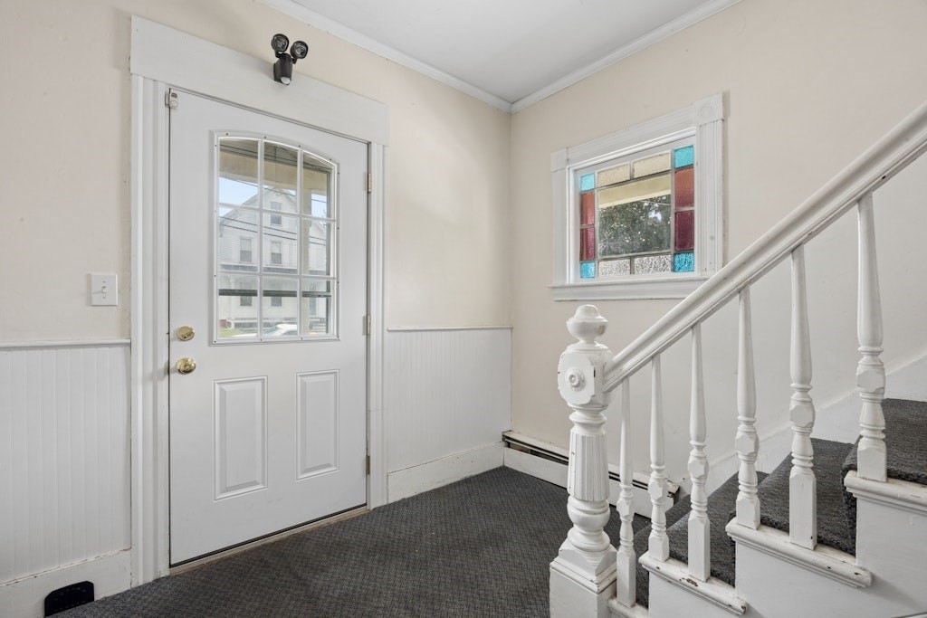 49 Felton Street Hudson, MA 01749 - Photo 4 of 41