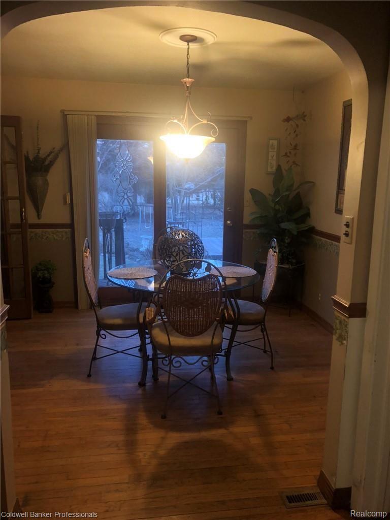 902 West Silver Lake Road Fenton, MI 48430 - Photo 15 of 26 15.JPEG
