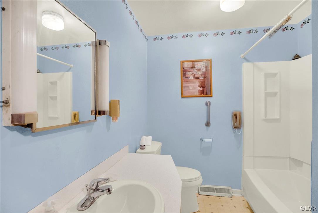 76 Blue Rocks Road Lenhartsville, PA 19534 - Photo 13 of 20 Gallery Image 13