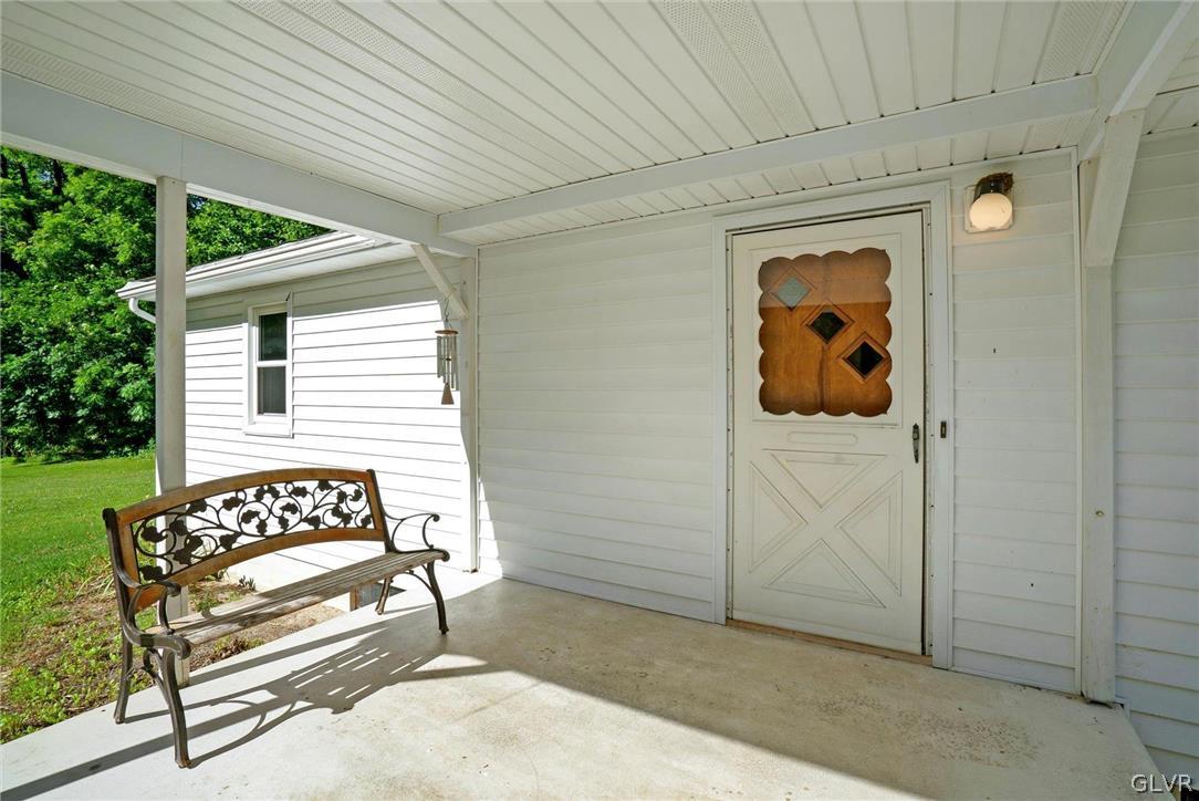 76 Blue Rocks Road Lenhartsville, PA 19534 - Photo 2 of 20 Gallery Image 2