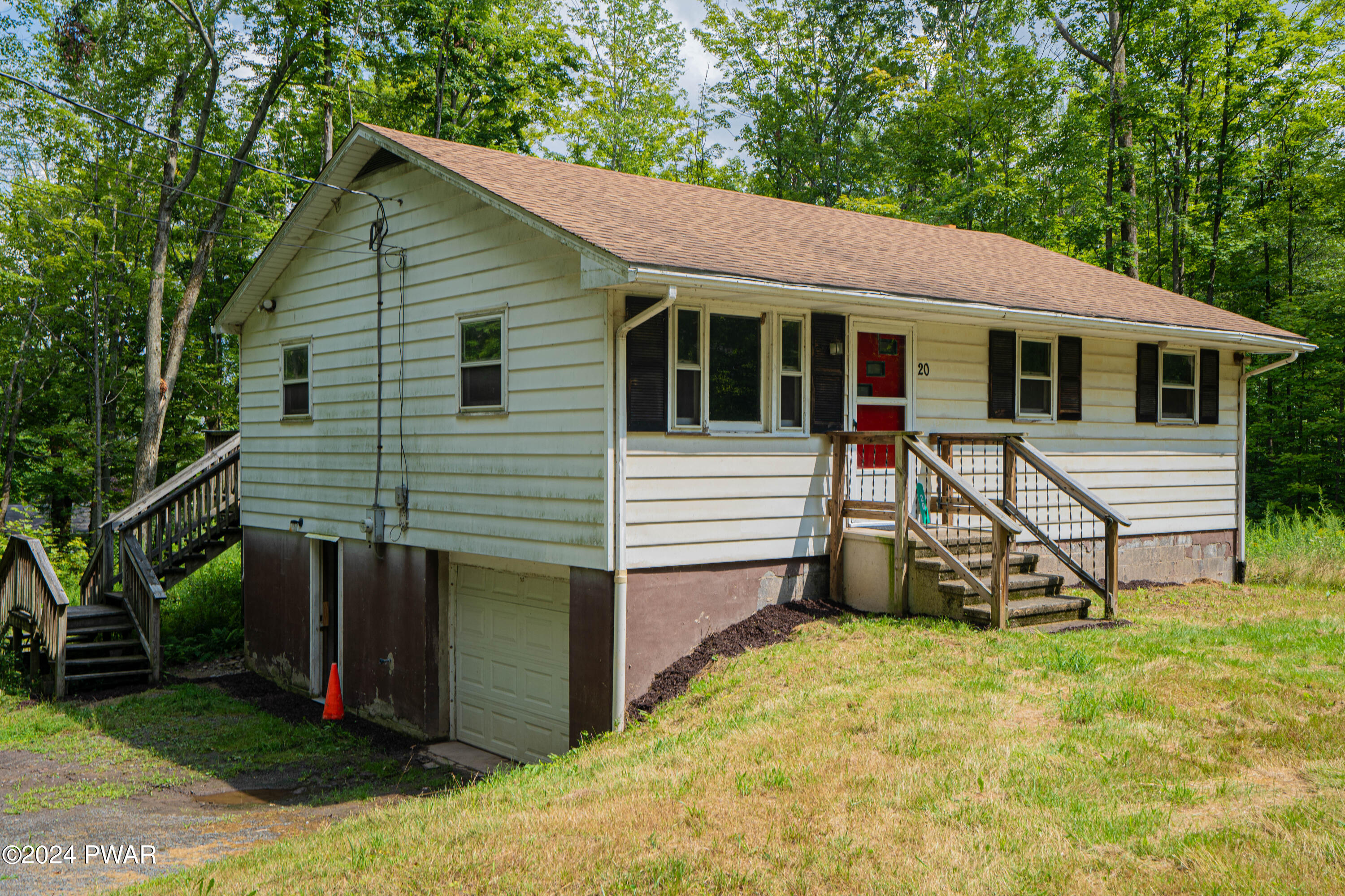 20 Mellon Road Lake Ariel, PA 18436 - Photo 2 of 32