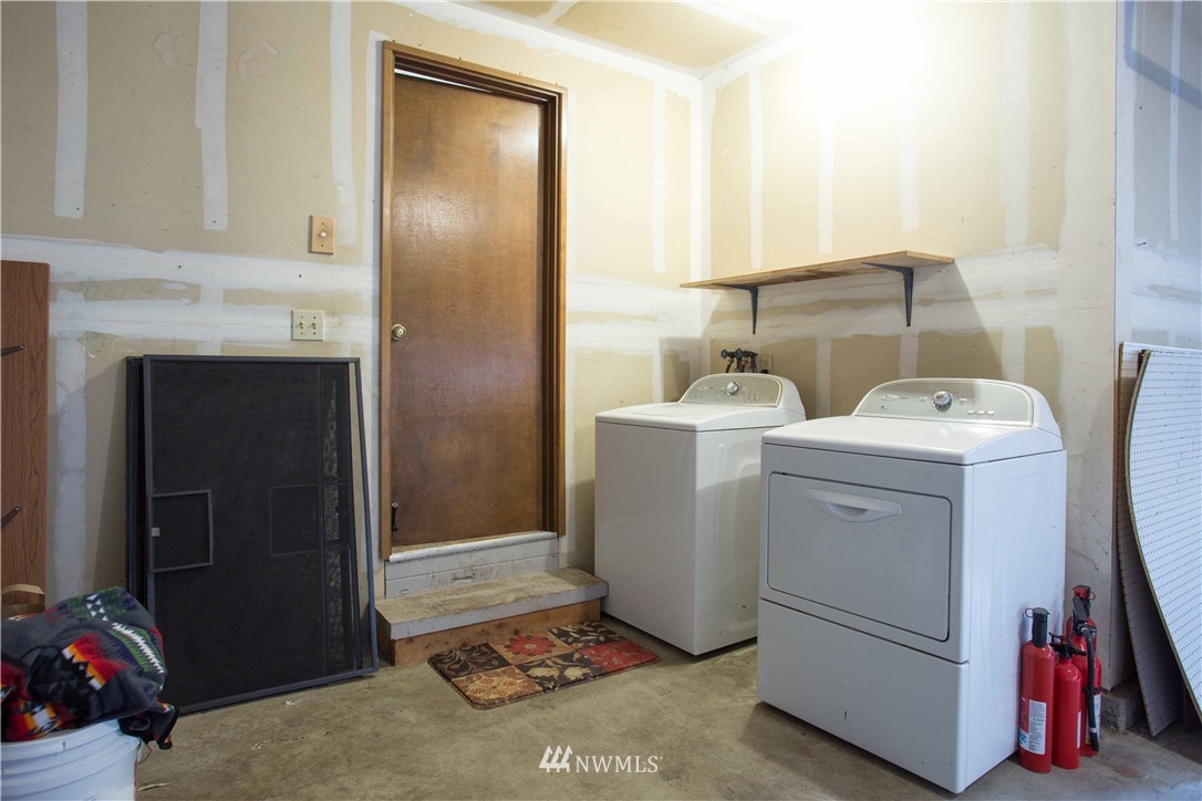 1912 Samish Way Bellingham, WA 98229 - Photo 19 of 22 Gallery Image 19