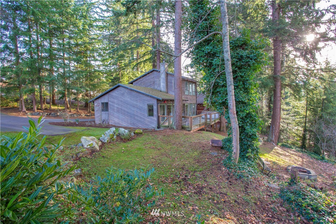 1912 Samish Way Bellingham, WA 98229 - Photo 4 of 22 Gallery Image 4