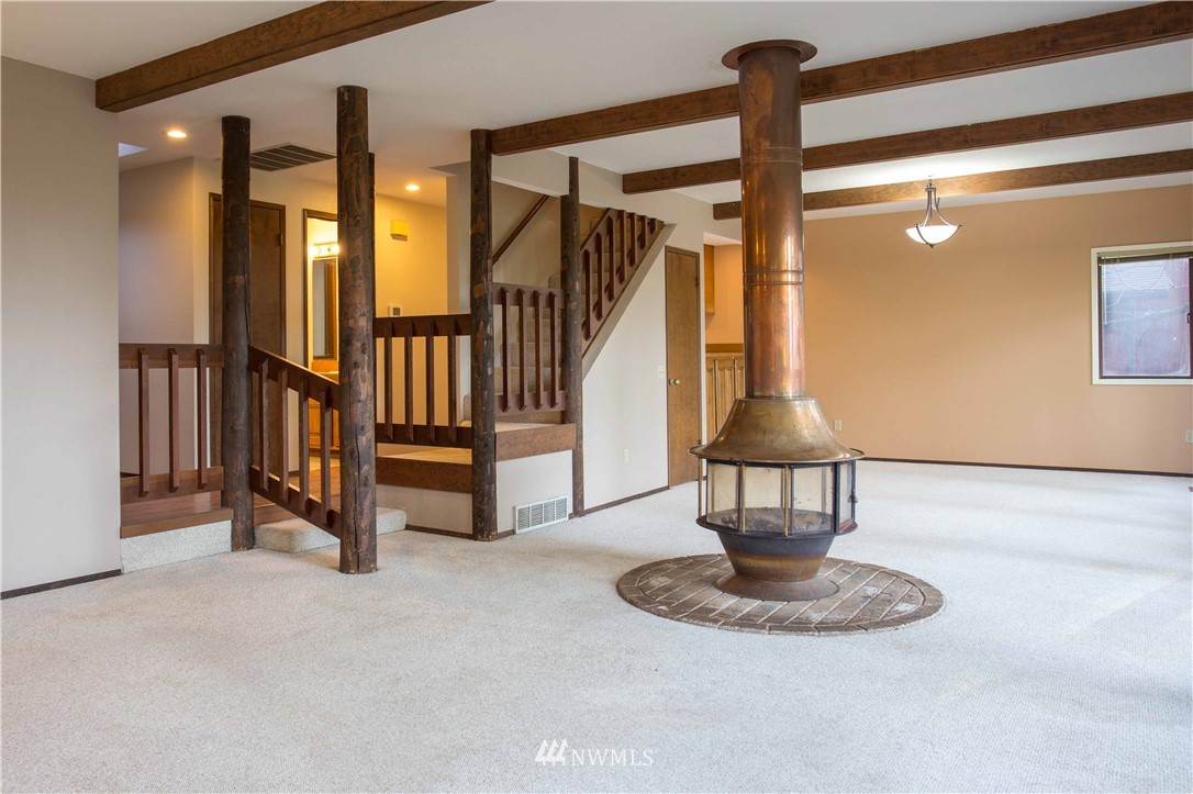1912 Samish Way Bellingham, WA 98229 - Photo 7 of 22 Gallery Image 7