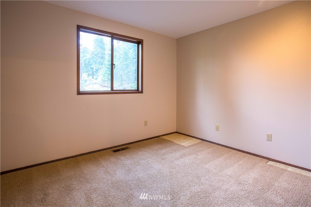 1912 Samish Way Bellingham, WA 98229 - Photo 9 of 22 Gallery Image 9