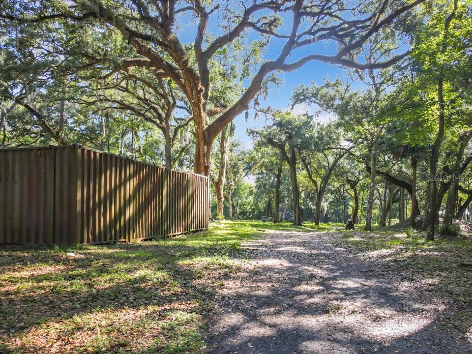 4544 County Road 673 Bushnell, FL 33513 - Photo 23 of 49