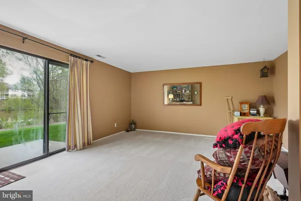 $375,000 | 3303A Chadbury Road, Mount Laurel, NJ 08054