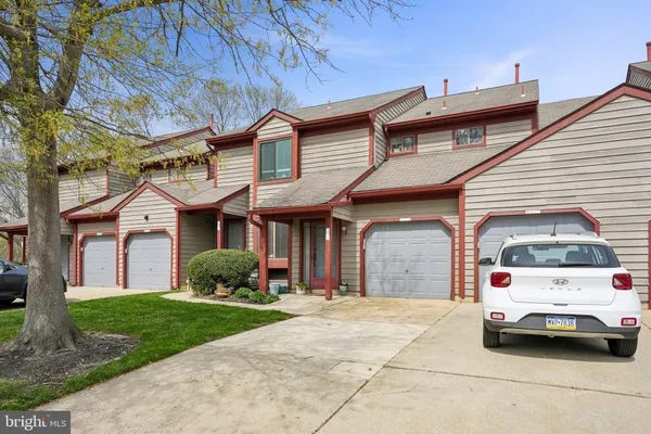 $375,000 | 3303A Chadbury Road, Mount Laurel, NJ 08054