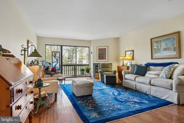 $375,000 | 3303A Chadbury Road, Mount Laurel, NJ 08054