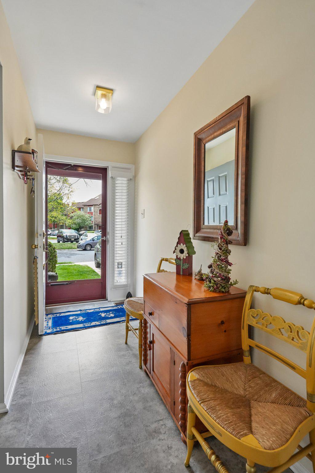 3303A Chadbury Road Mount Laurel, NJ 08054 - Photo 5 of 35 a very nice looking room with a large window