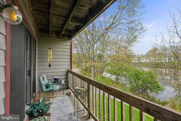 $375,000 | 3303A Chadbury Road, Mount Laurel, NJ 08054