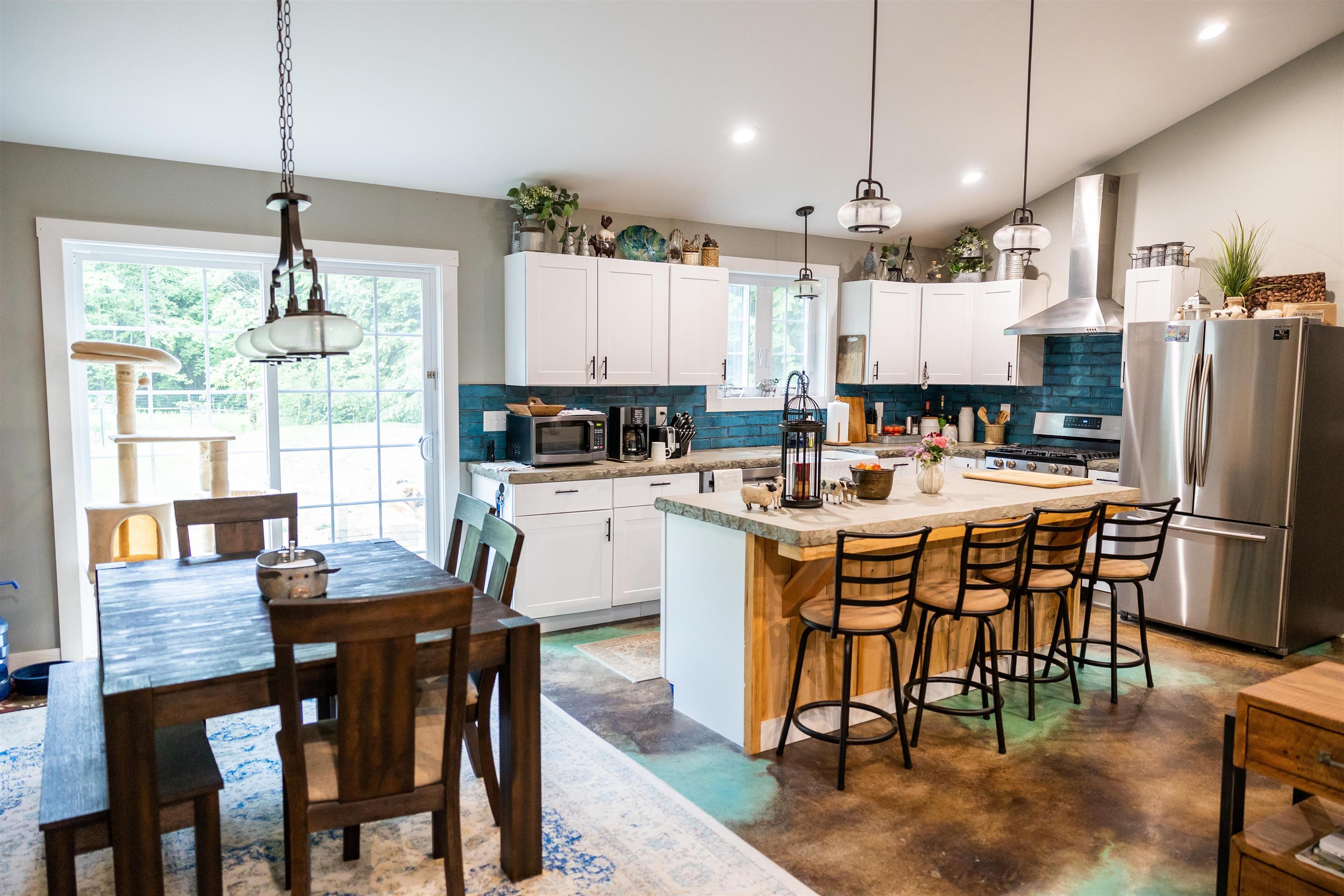 48 Blake Road Weare, NH 03281 - Photo 6 of 19