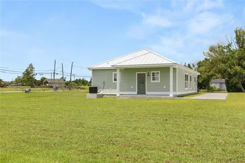 $289,999 | 135 Antoine Lane, Luling, LA 70070