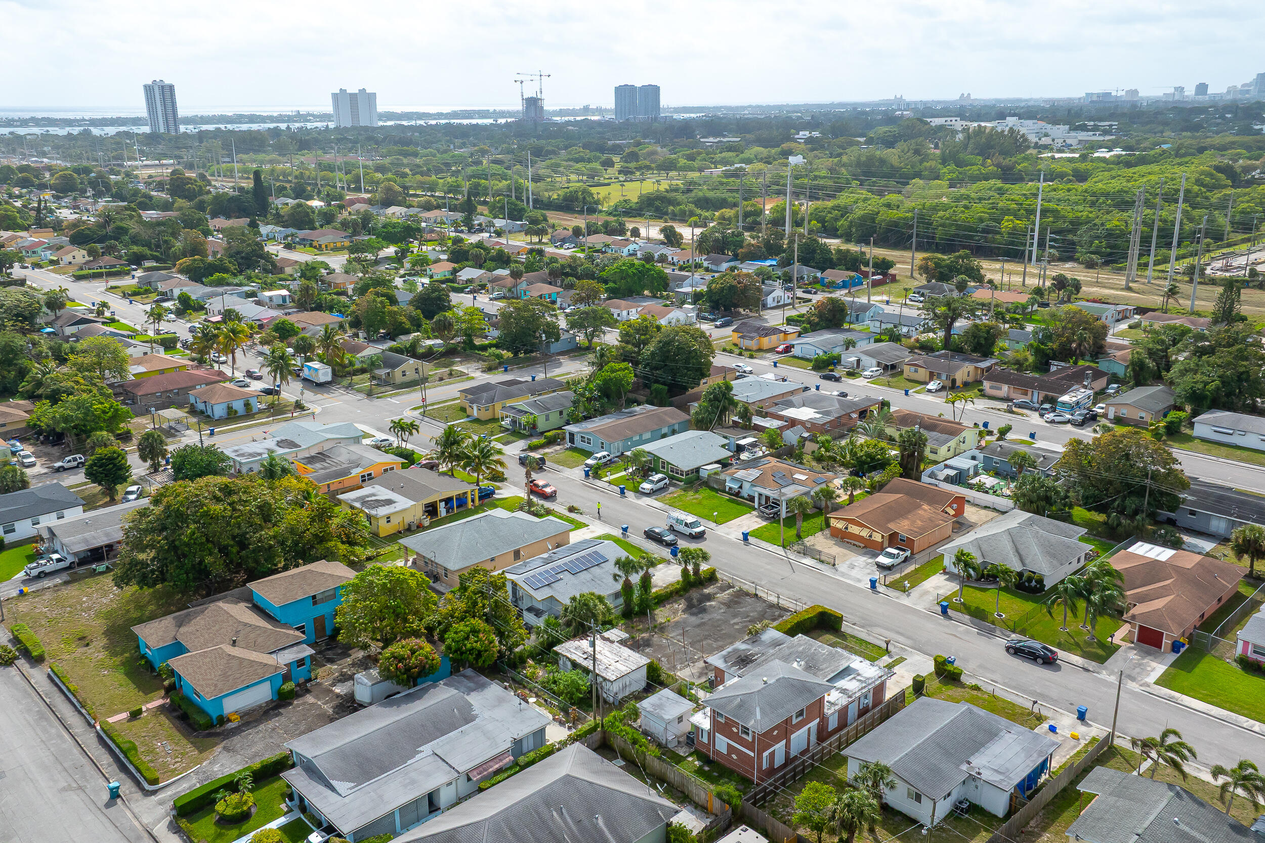 W West 3rd Street Riviera Beach, FL 33404 - Photo 15 of 28 photo-33