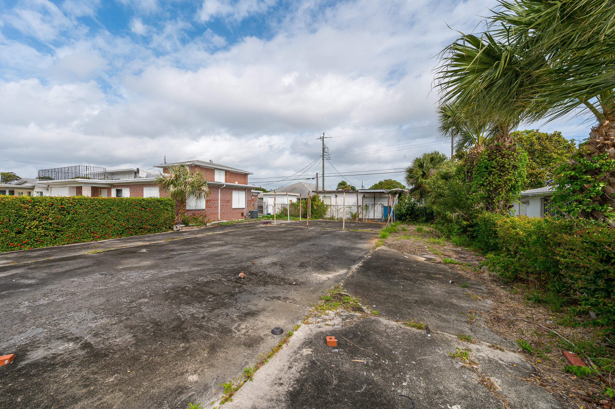 W West 3rd Street Riviera Beach, FL 33404 - Photo 26 of 28 photo-50