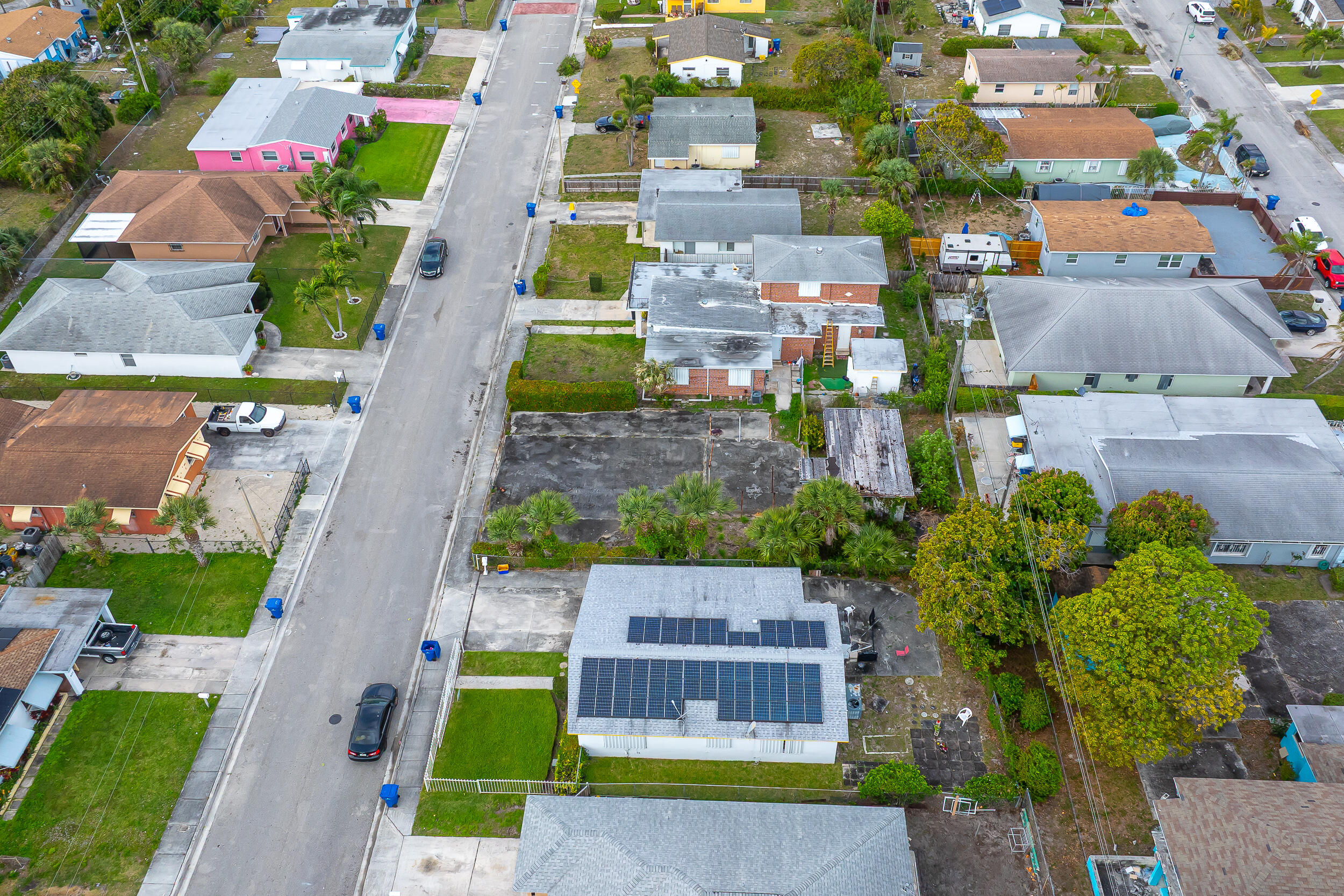 W West 3rd Street Riviera Beach, FL 33404 - Photo 4 of 28 photo-22