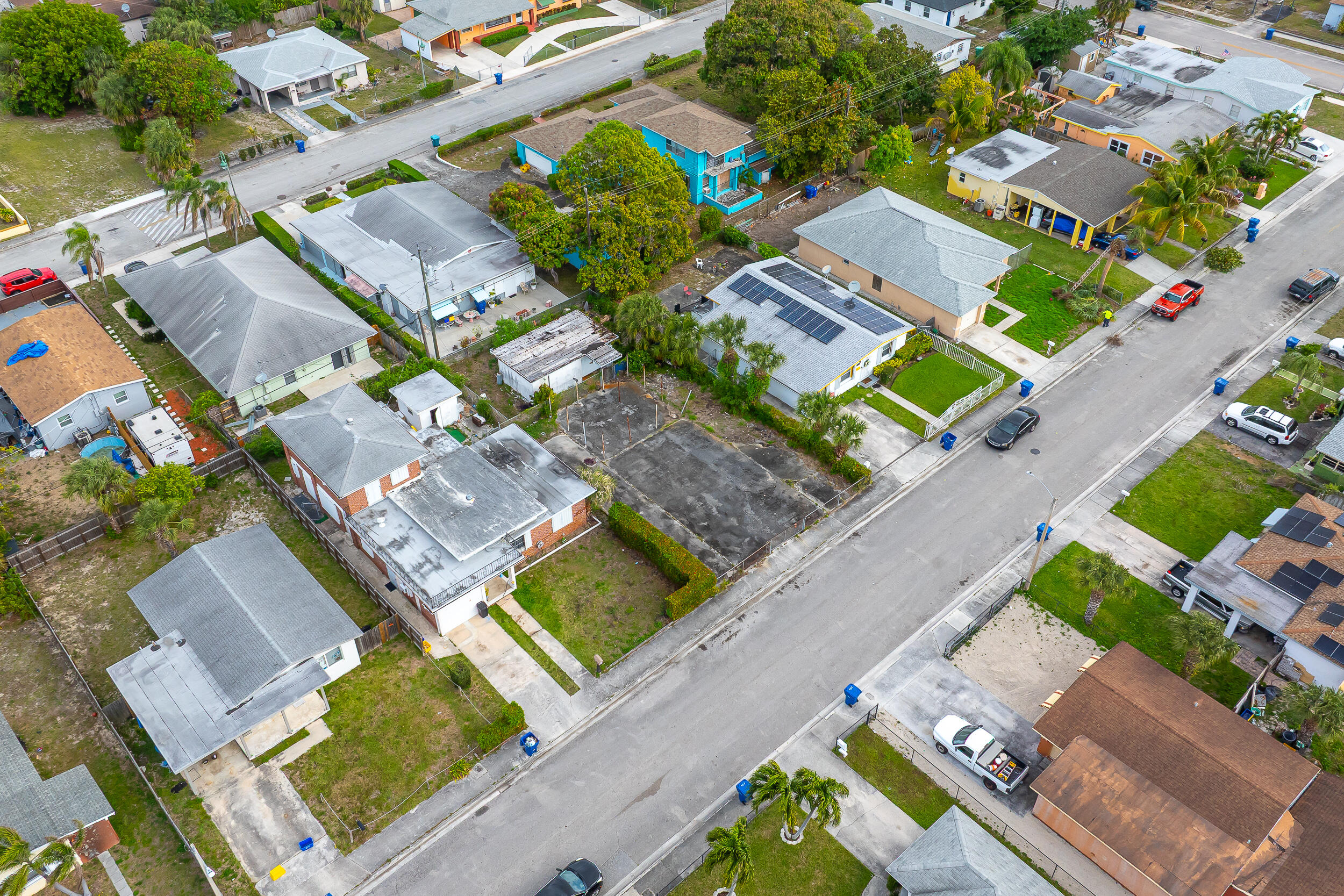 W West 3rd Street Riviera Beach, FL 33404 - Photo 10 of 28 photo-28