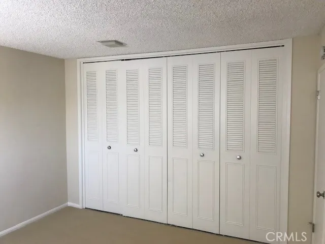 a view of empty room with window