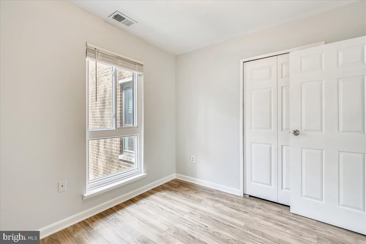 17801 Buehler Road, Unit 2E6 Olney, MD 20832 - Photo 32 of 34 Third Bedroom w Closet