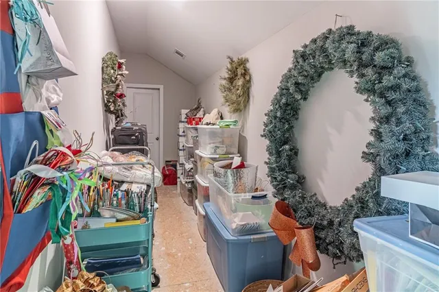 $565,000 | 5243 Noble Oak Cove, Gainesville, GA 30504