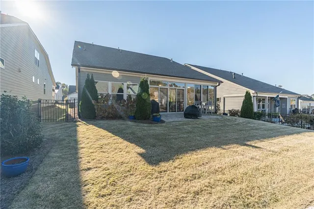 $565,000 | 5243 Noble Oak Cove, Gainesville, GA 30504