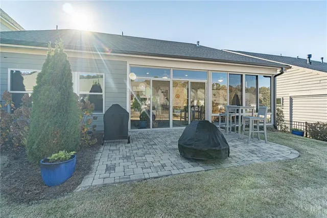 $565,000 | 5243 Noble Oak Cove, Gainesville, GA 30504