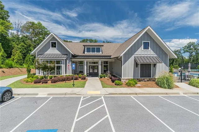$565,000 | 5243 Noble Oak Cove, Gainesville, GA 30504