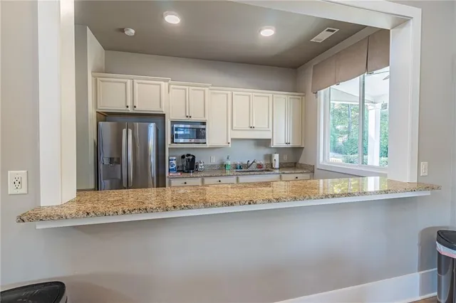 $565,000 | 5243 Noble Oak Cove, Gainesville, GA 30504