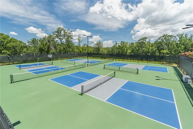 $565,000 | 5243 Noble Oak Cove, Gainesville, GA 30504